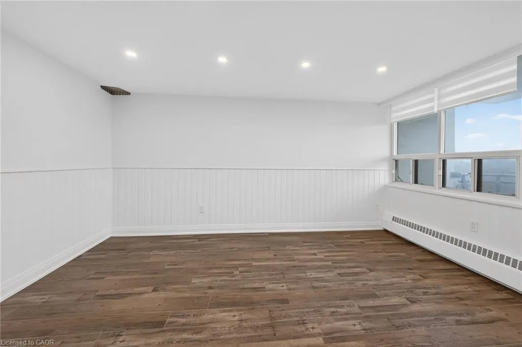 212 Kerr Street #702