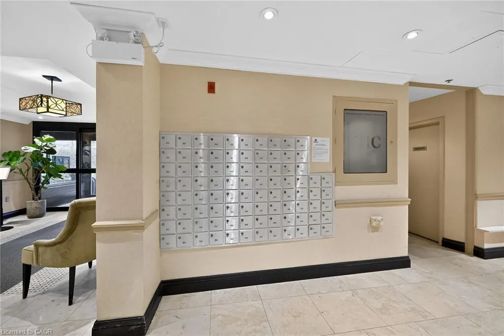 212 Kerr Street #702