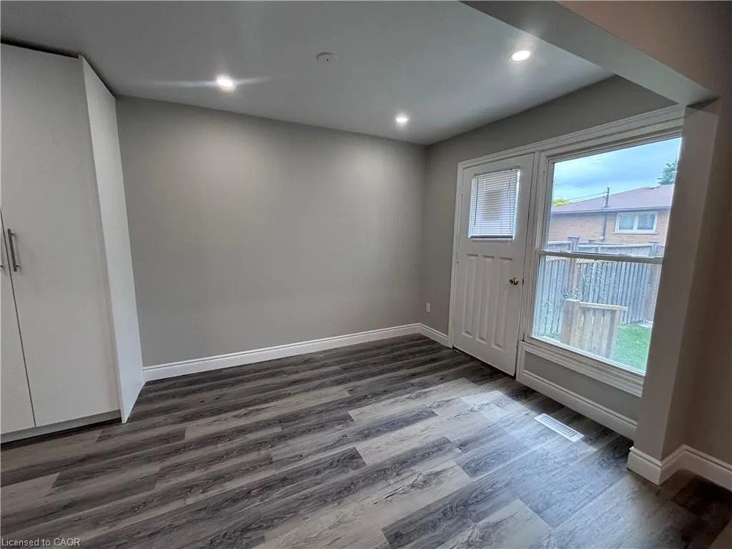 153 Limeridge Road W #4