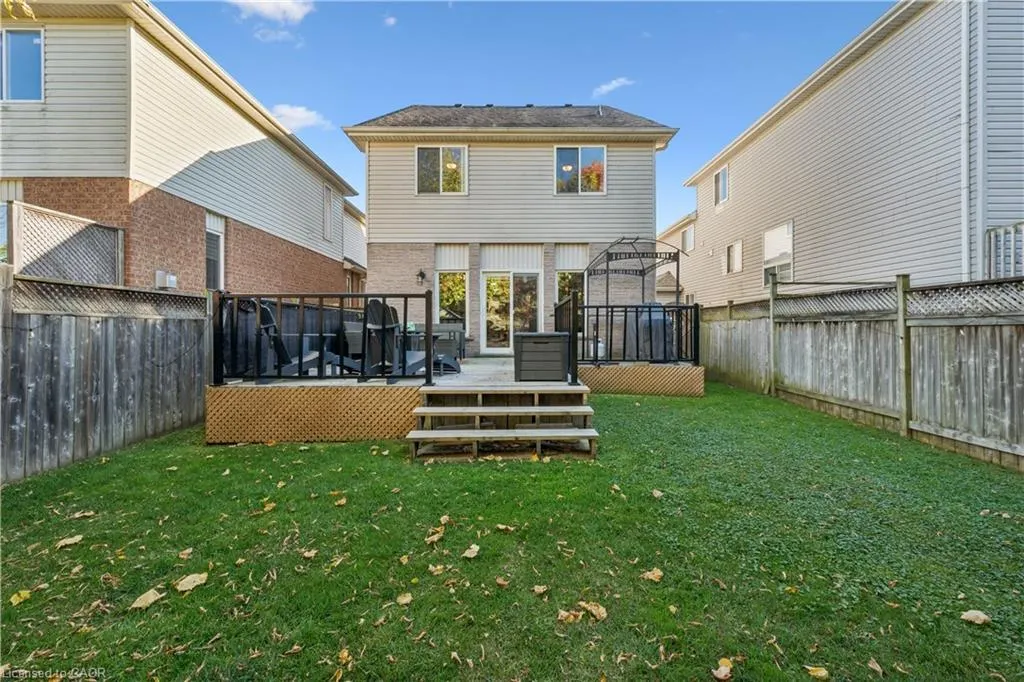 7 Kroeger Crescent