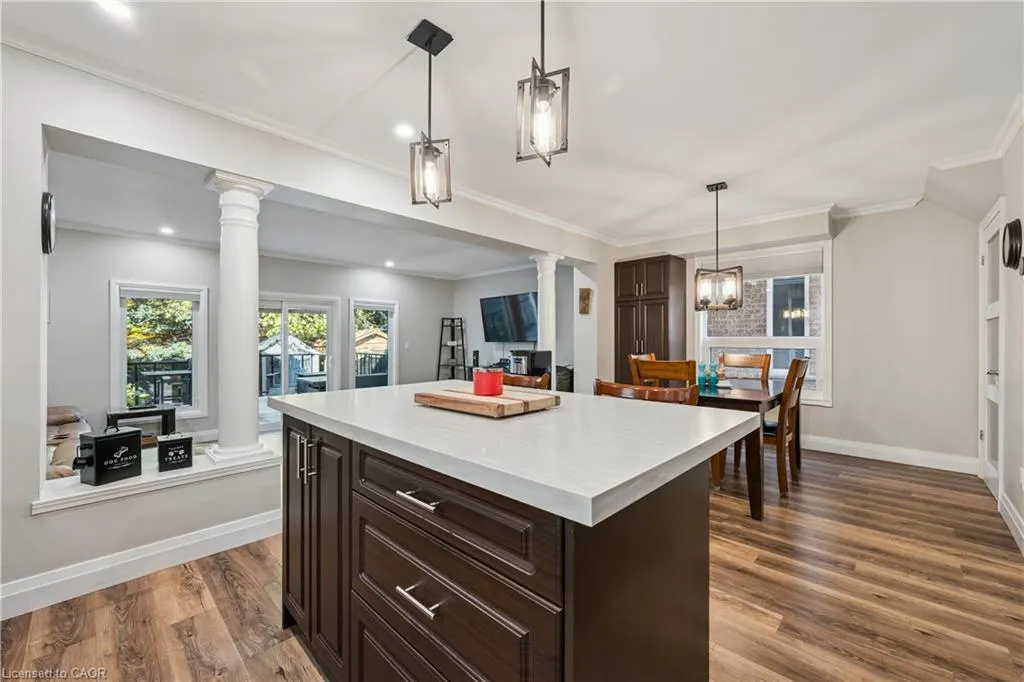 7 Kroeger Crescent