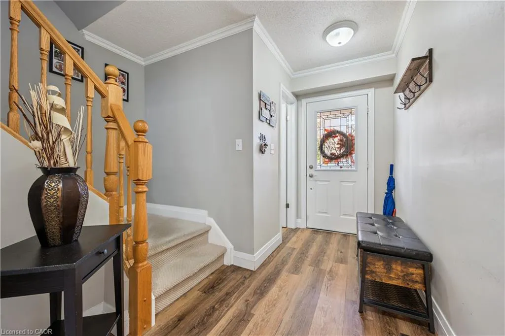 7 Kroeger Crescent