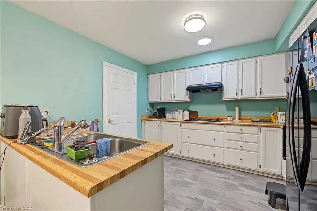 50 Seres Drive