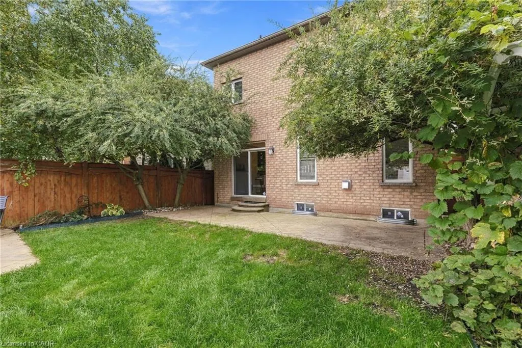 32 Wimberly Avenue