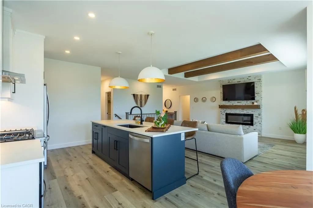 3591 Mia Lane