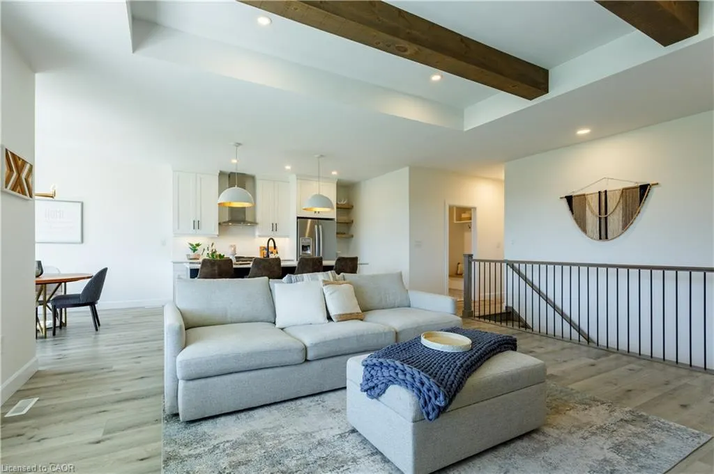 3591 Mia Lane
