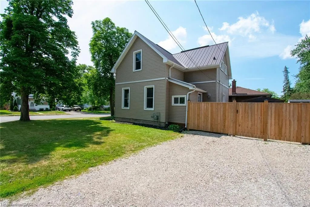 820 Cedar Street