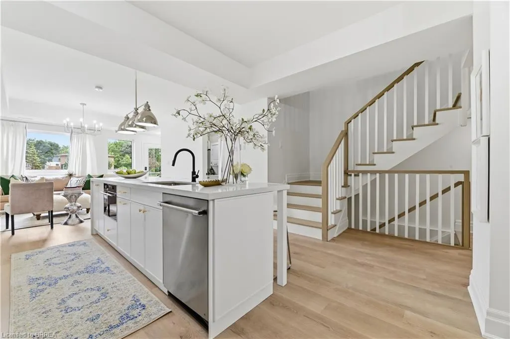 37 Edwin Street #1