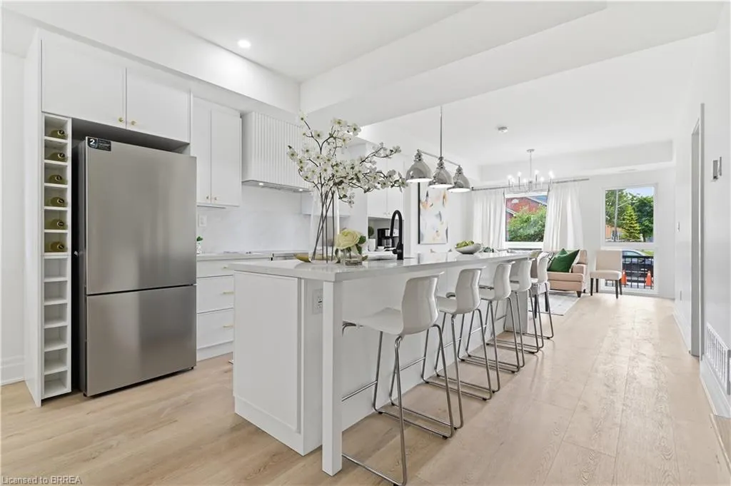 37 Edwin Street #1