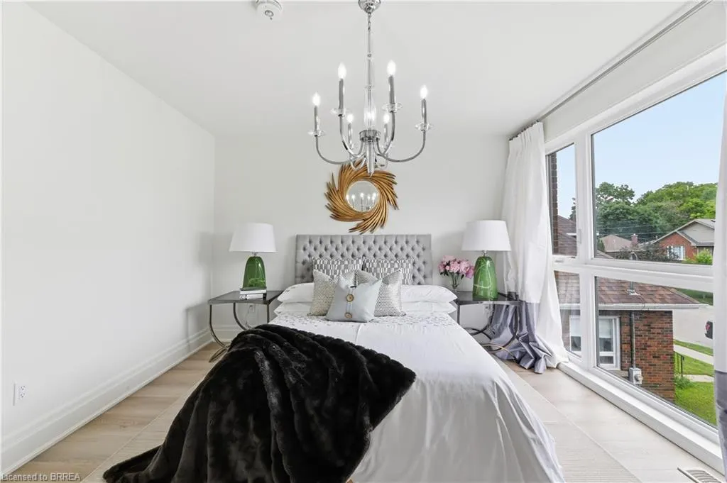 37 Edwin Street #1