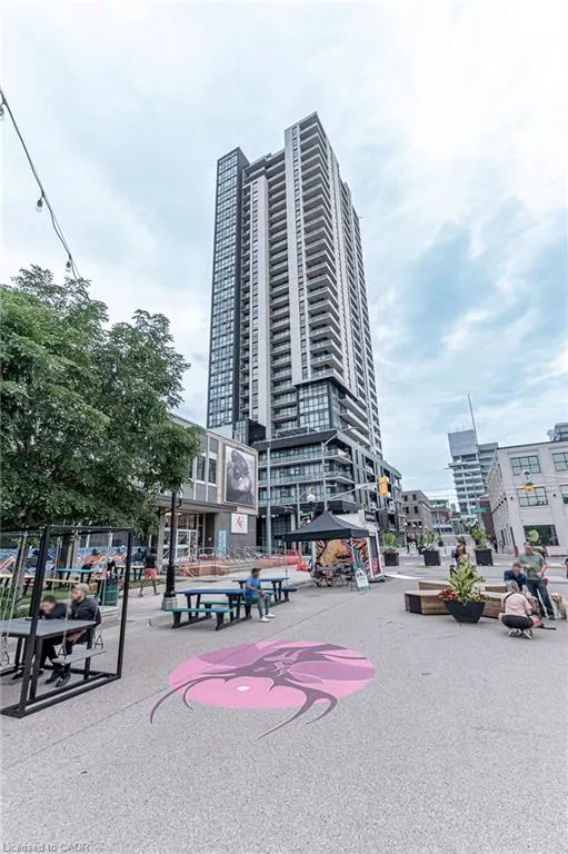 60 Charles Street W #1806
