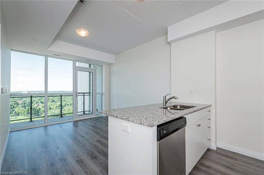 60 Charles Street W #1806