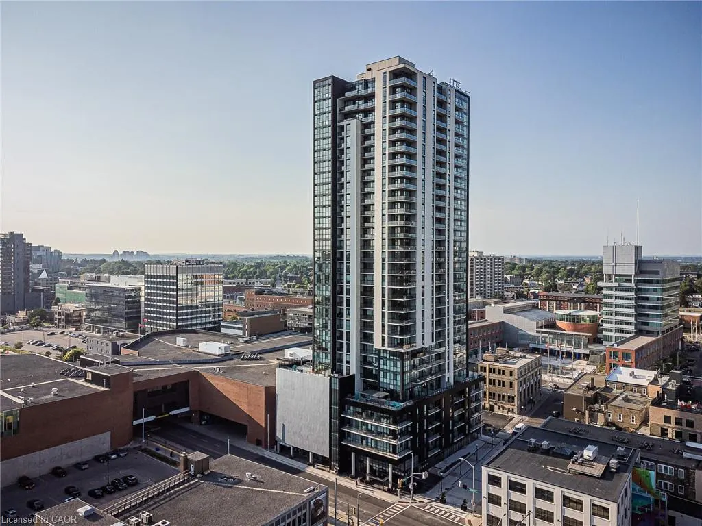 60 Charles Street W #1806