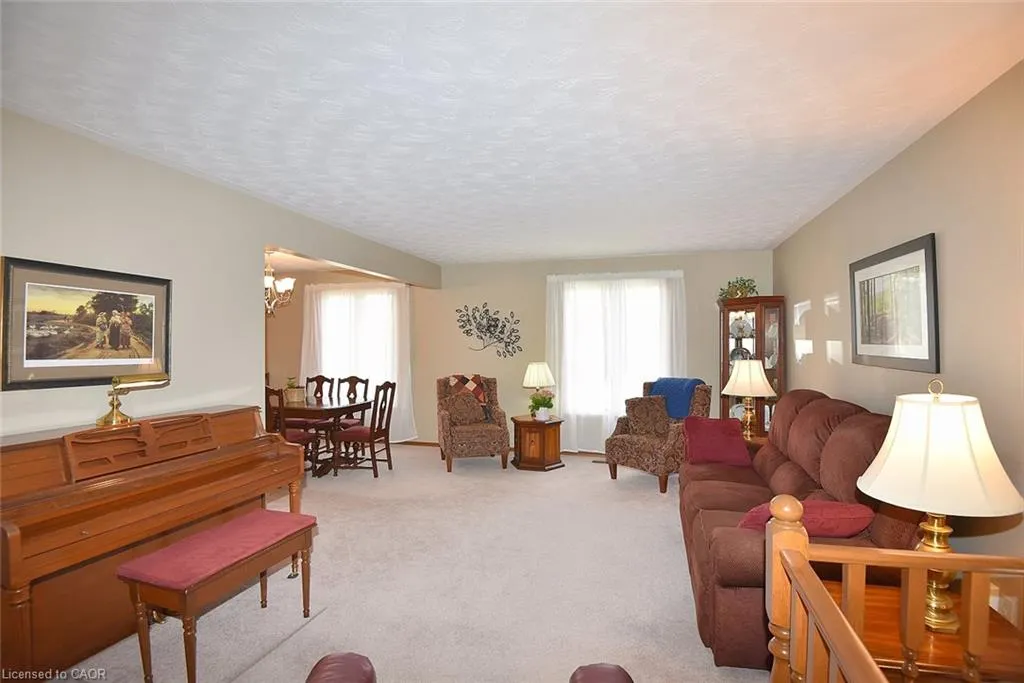 107 Tollgate Road