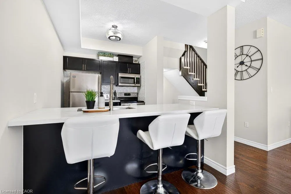 9 Bloom Crescent