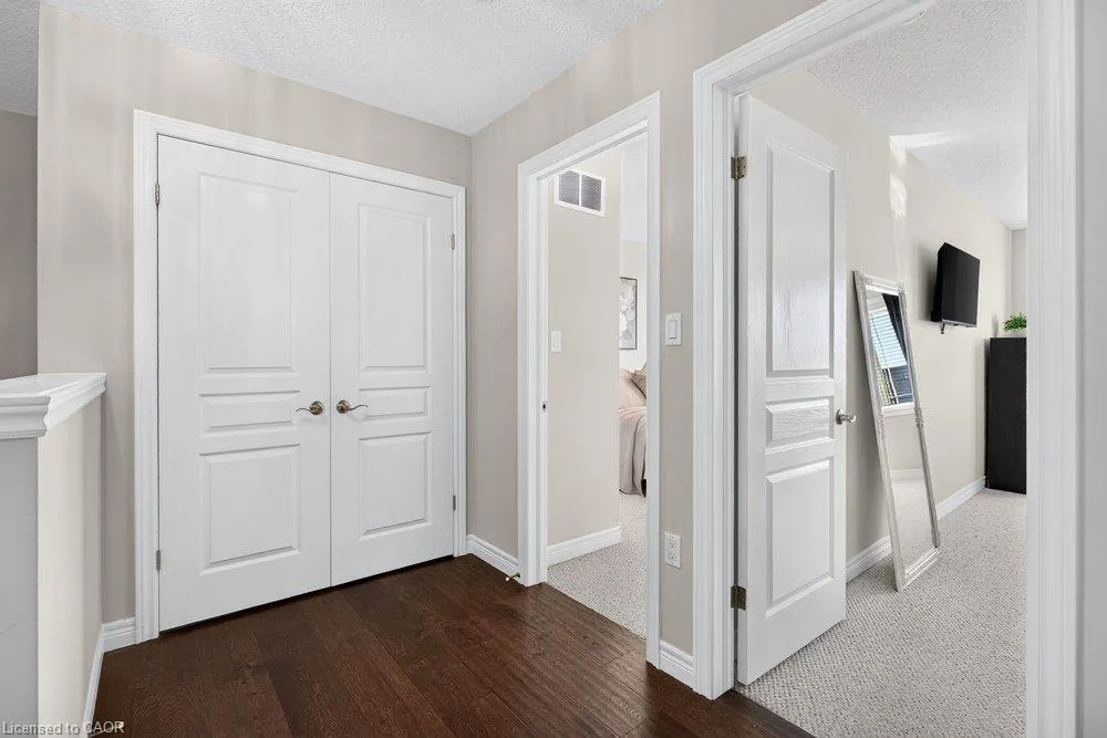 9 Bloom Crescent