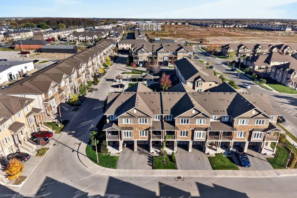 9 Bloom Crescent