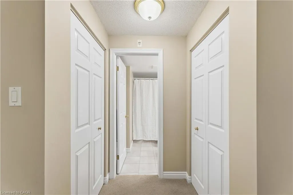 970 Golf Links Road #205