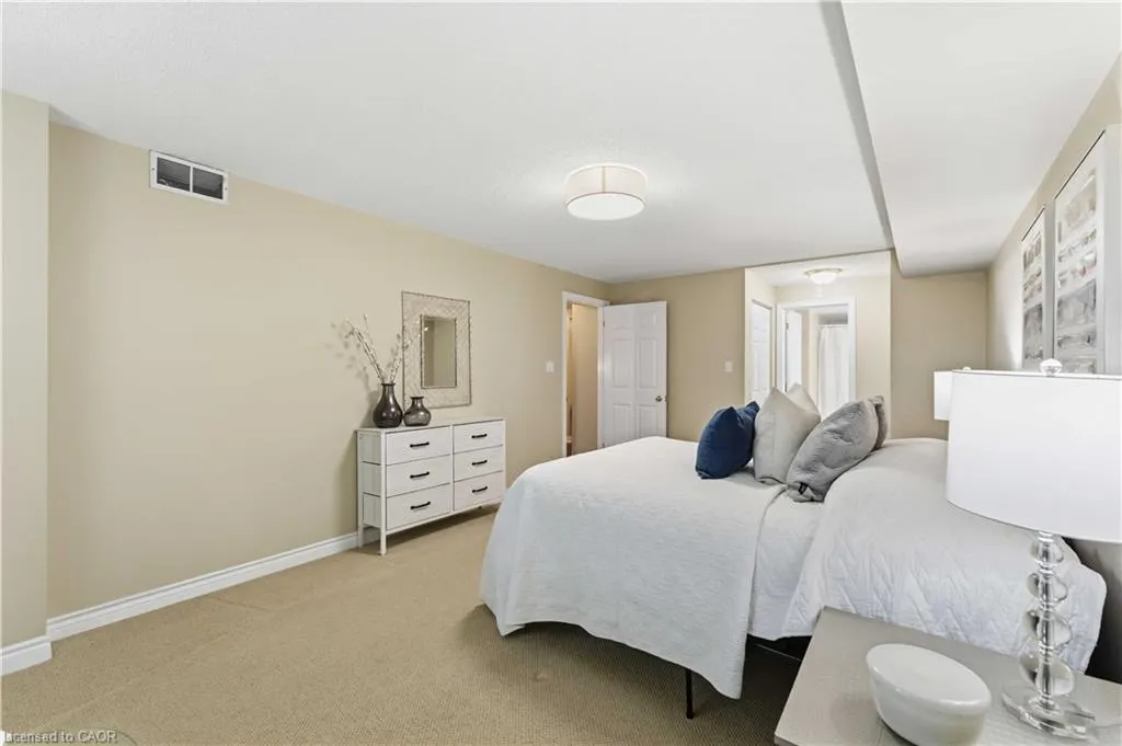 970 Golf Links Road #205