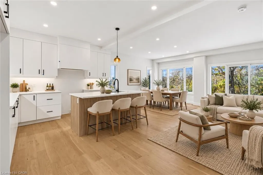 6345 Jewel Common