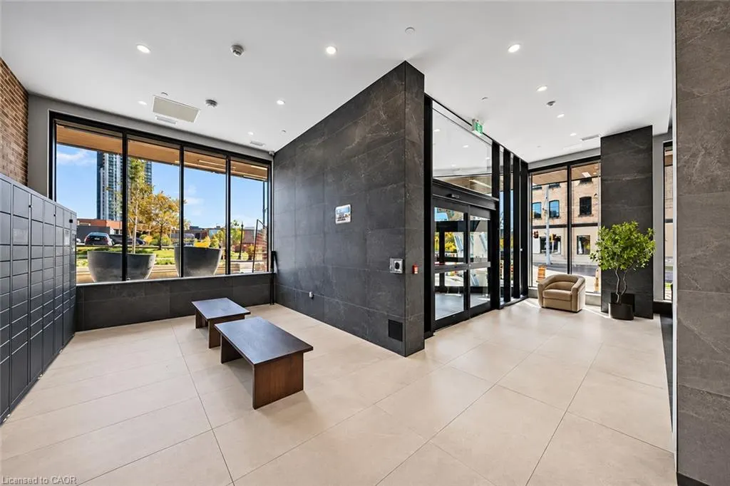 30 Francis Street S #3011