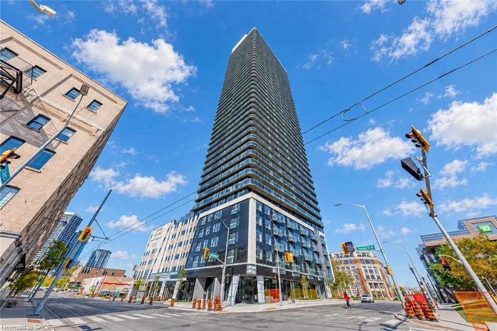 30 Francis Street S #3011