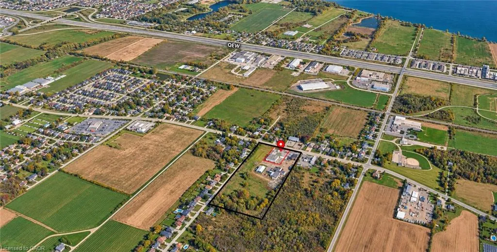 525 Main Street W