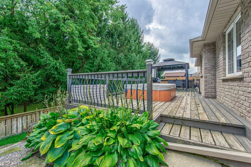 423 Poldon Drive