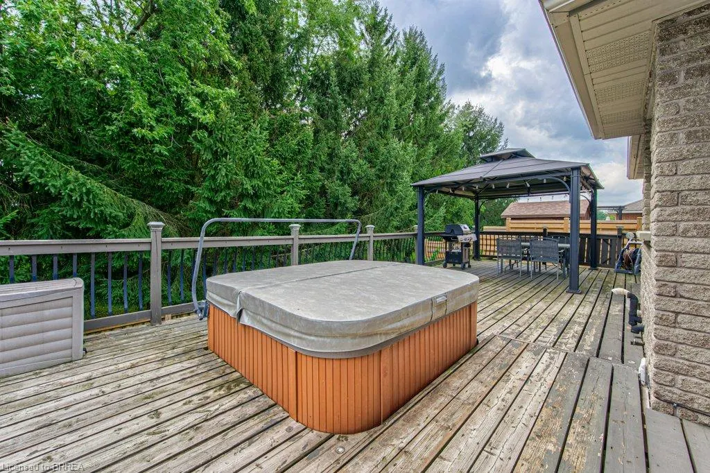 423 Poldon Drive