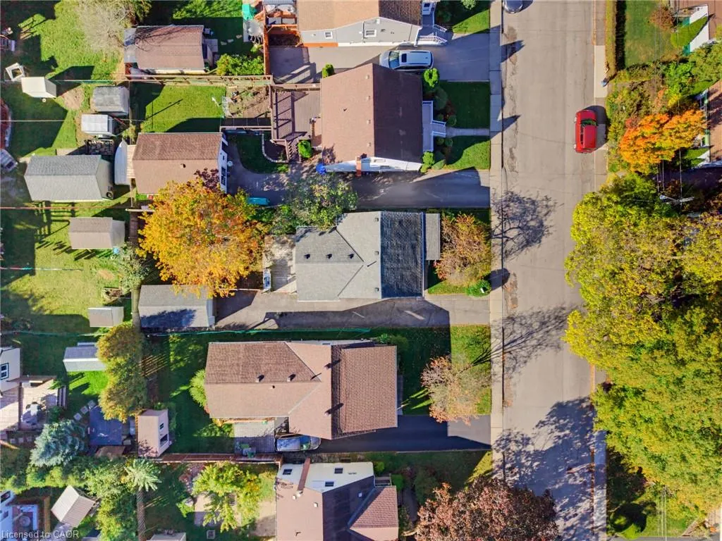 9 Spencer Avenue