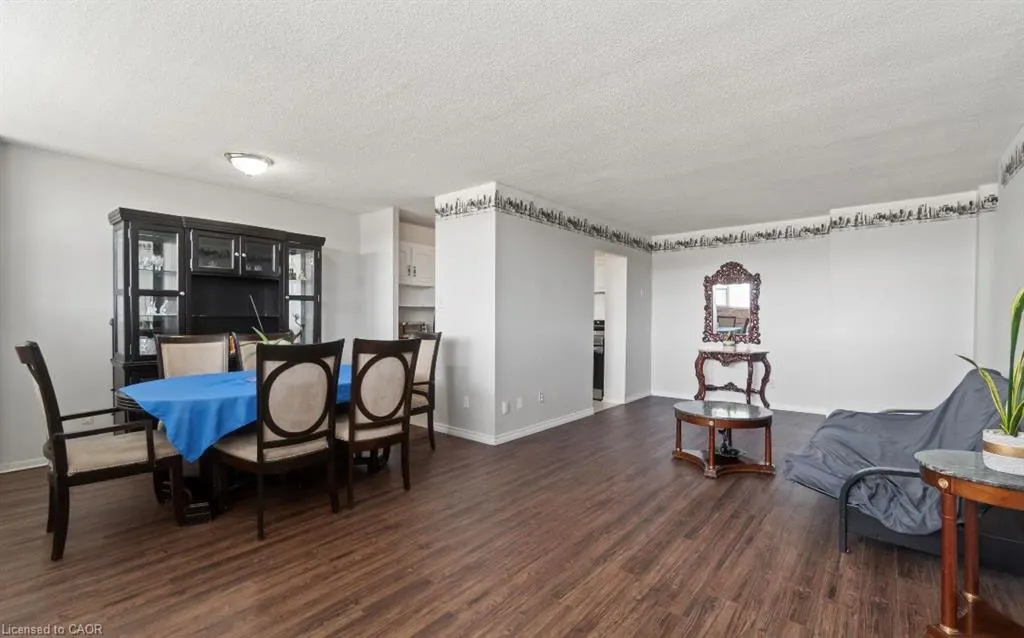 215 Glenridge Avenue #409