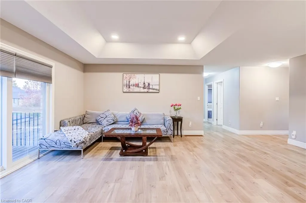 44 Liberty Crescent