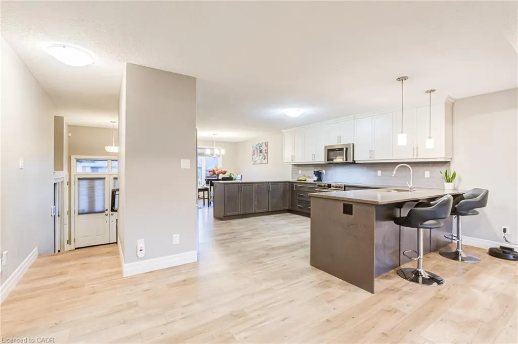 44 Liberty Crescent