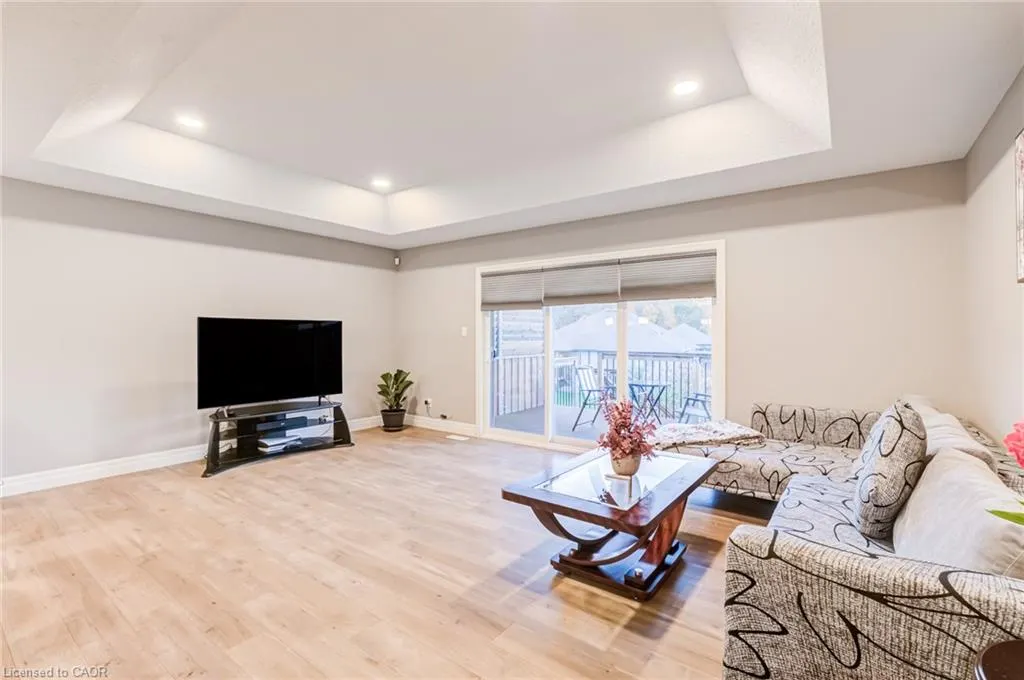 44 Liberty Crescent