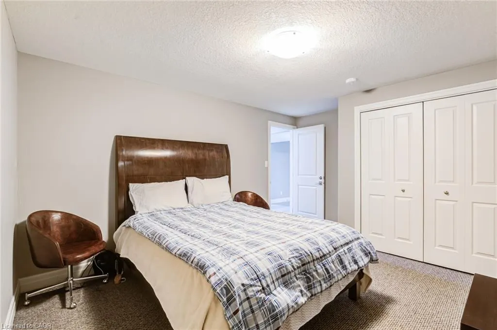 44 Liberty Crescent