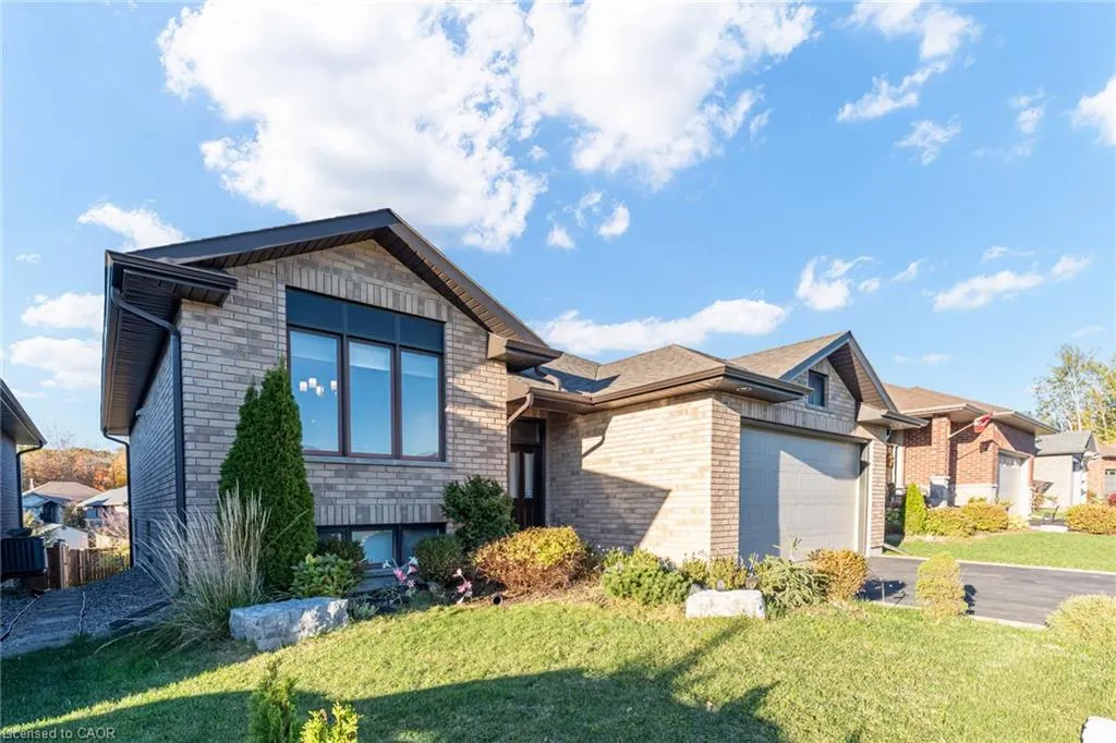 44 Liberty Crescent