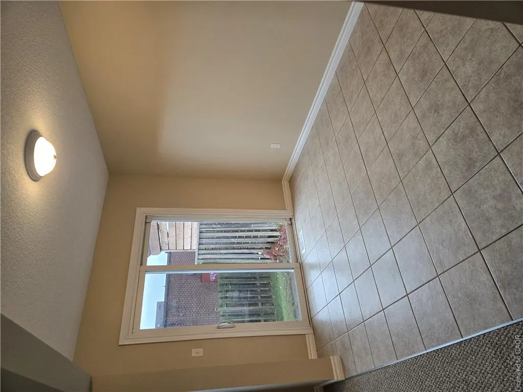 120 Dudhope Avenue #16