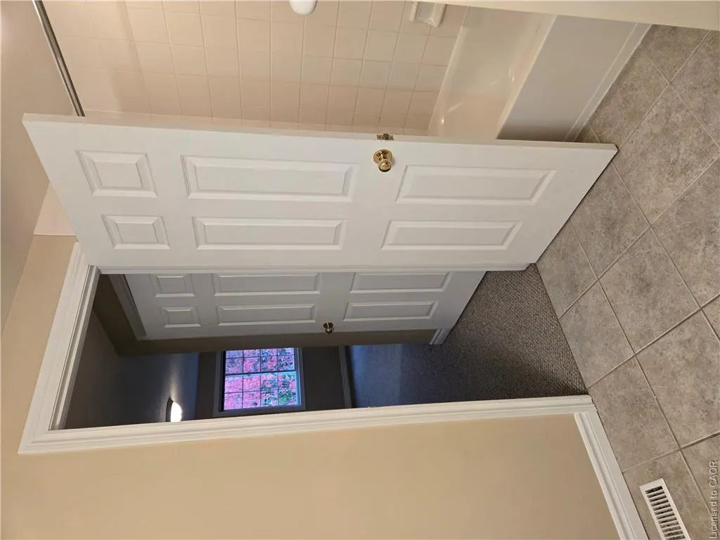 120 Dudhope Avenue #16
