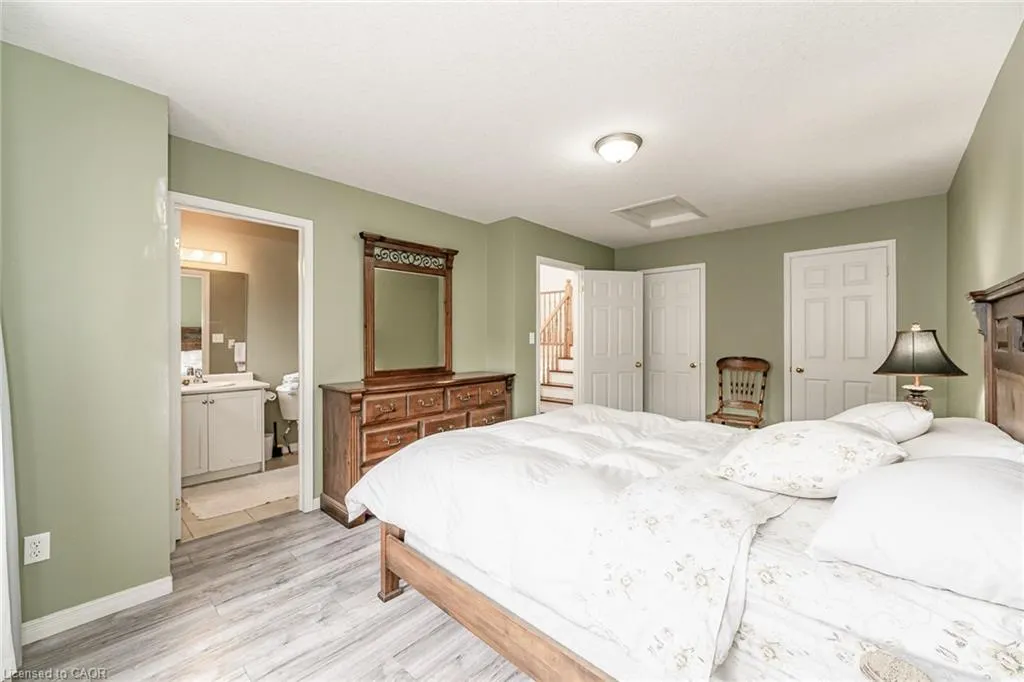 151 Green Road #13