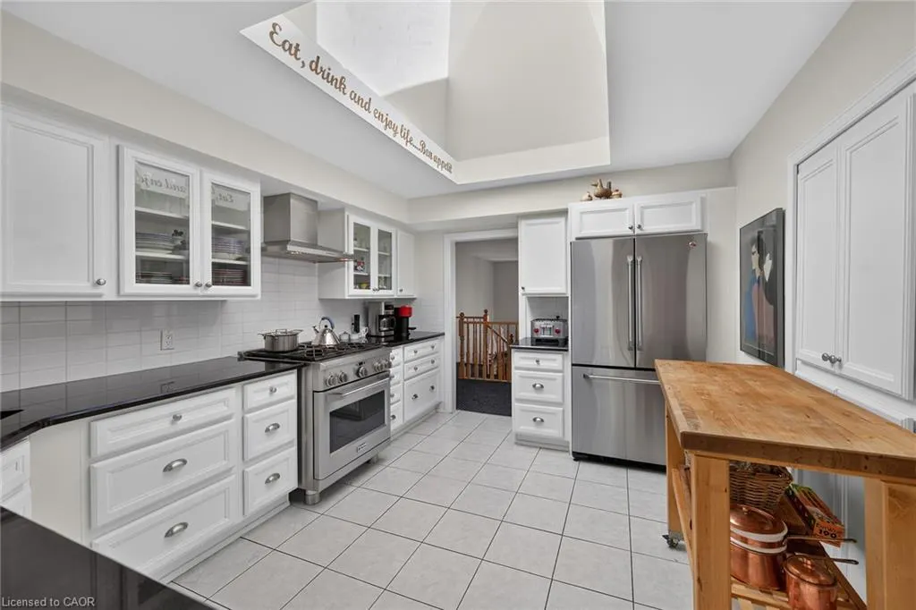 311 Golf Links Road