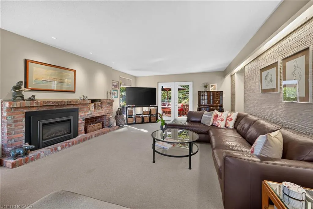 311 Golf Links Road