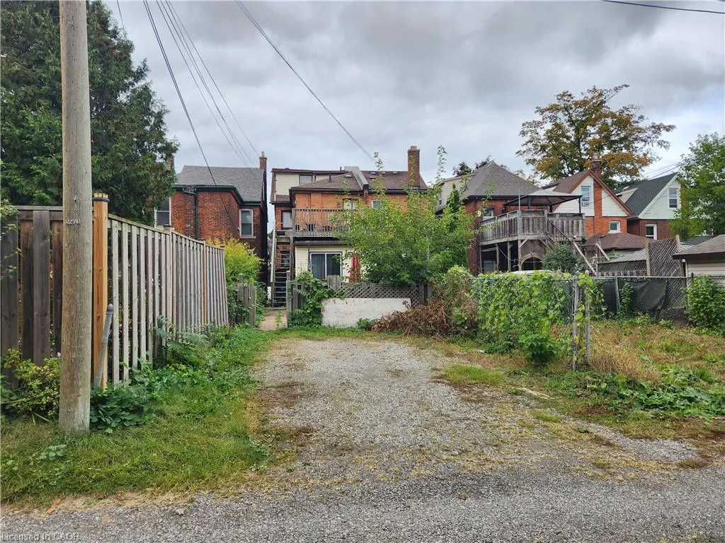 25 Gladstone Avenue