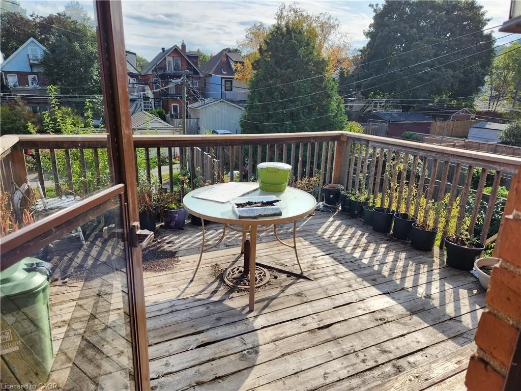 25 Gladstone Avenue