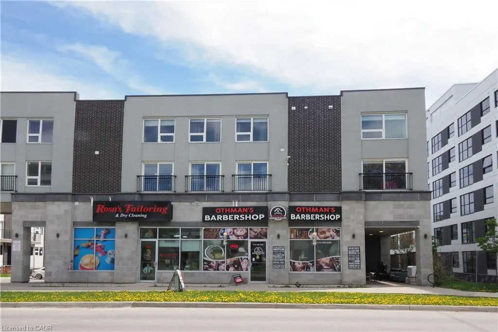 288 Albert Street #208
