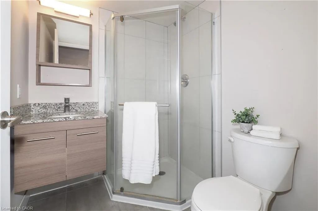 288 Albert Street #208