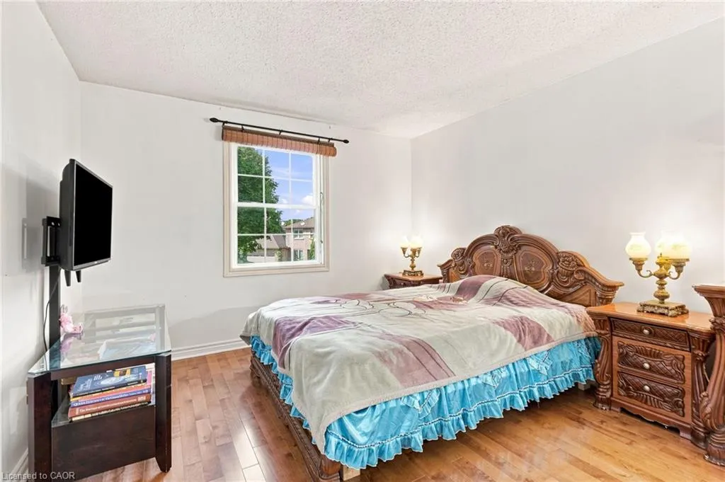 34 Lisajane Court
