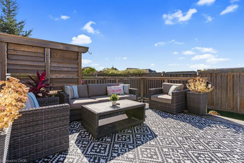 27 Irongate Drive
