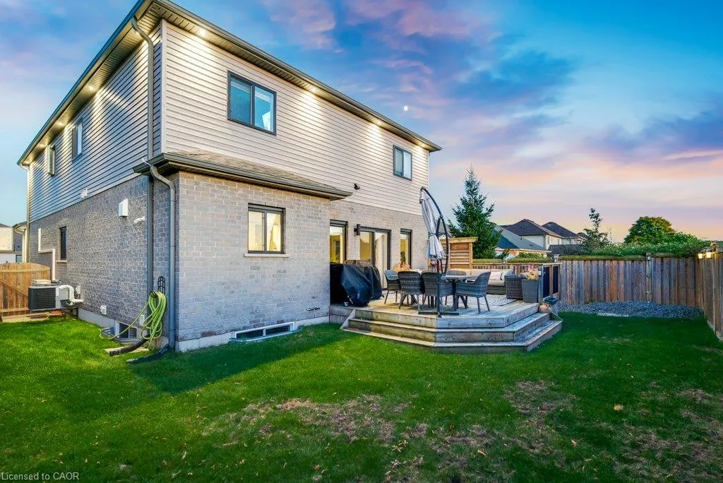 27 Irongate Drive