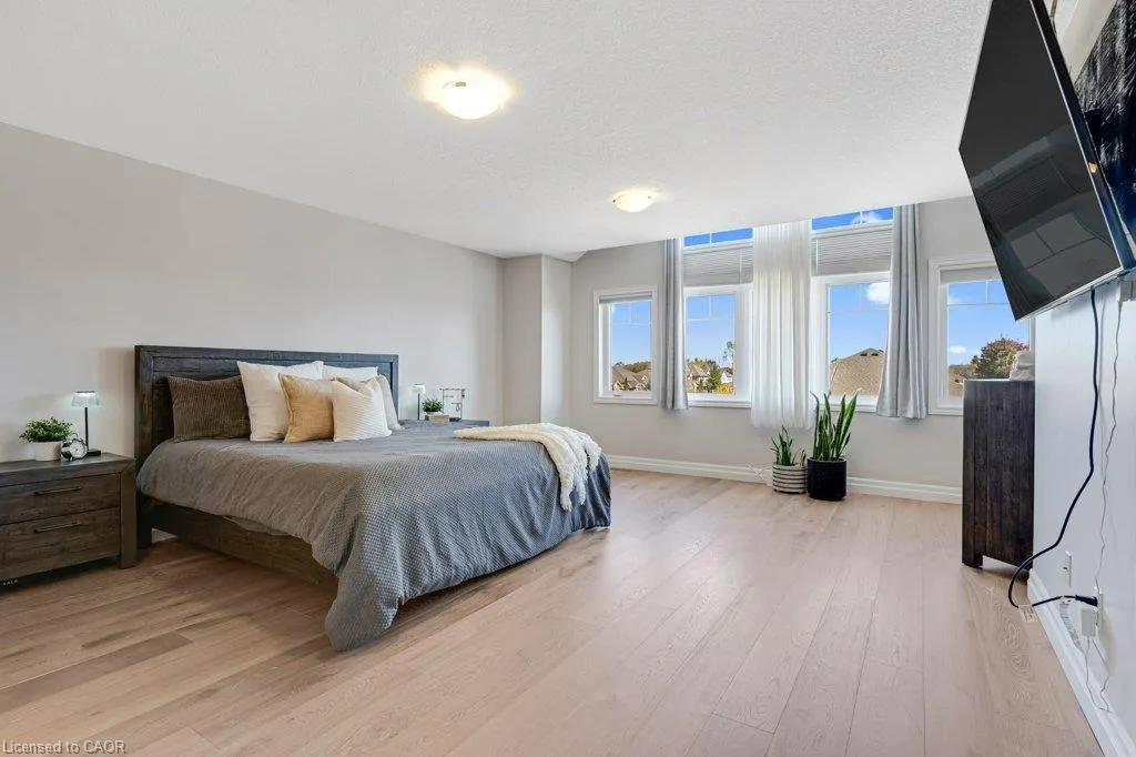 27 Irongate Drive