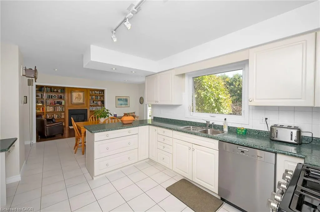 849 Caistorville Road W